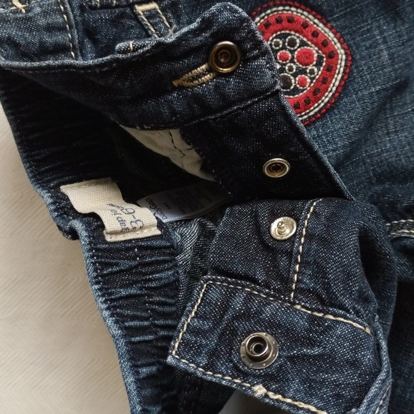 babyGap ladybug & heart embroidered dark wash denim jeans 6 months baby girl - Picture 4 of 6